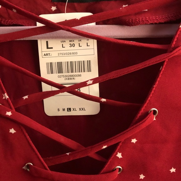 Red Printed Lace Up V Neck Tunic w/ Bell Sleeves - Picture 8 of 8